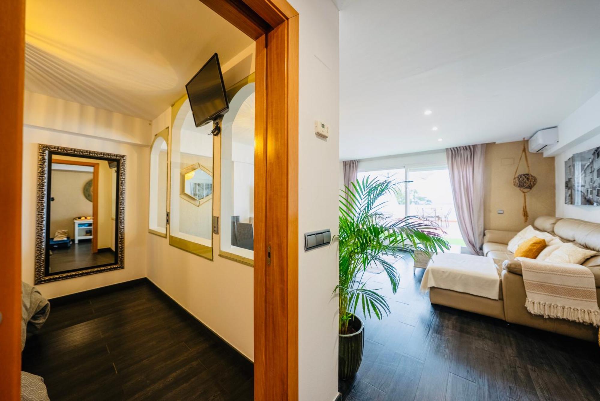 Frente A La Playa Apartamento Boutique En Marbella Exteriör bild