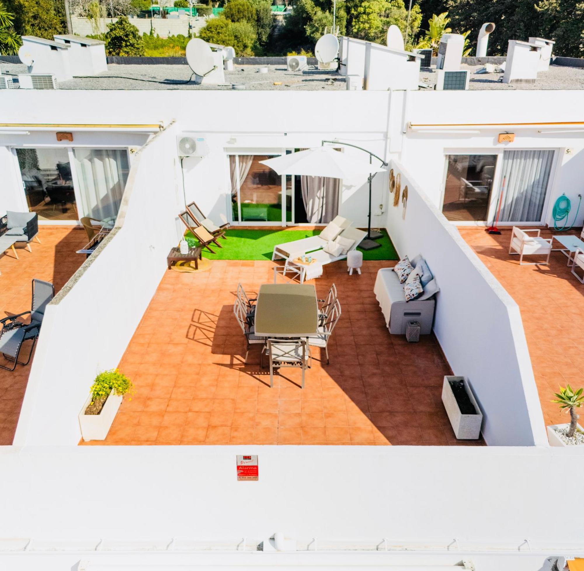 Frente A La Playa Apartamento Boutique En Marbella Exteriör bild